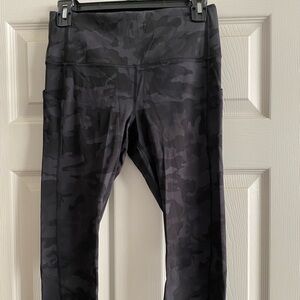 Lululemon Black Camo Pace Rival 25" Leggings